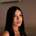 Modelo colombiana - Me considero una chica divertida dulce y . Físicamente dicen que tengo cara de á
