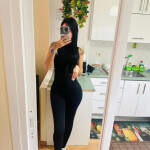 Ambar una modelo - Hola me llamo Ambar soy una chica modelo que estoy de poso por tu ciudad me gusta
