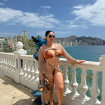Hola ven y desconecta conmigo una chica súper top y