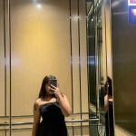 LATINA CON PISO PRIVADO Y HAGO SALIDAS