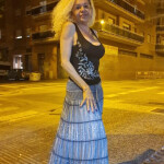 Travesti Shakira cariñosa y completa
