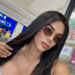 Top ladyboy kynasha femenina y completa conóceme