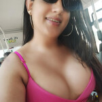 Muñeca hermosa femenina y