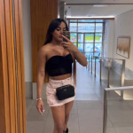 Siena Salidas - Descripción Hola soy Siena tú caramelito una chica Trans Venezolana llena de vida y 