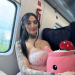 Yuri Doll y - Hello my loves!! I'm Yuri Pamela an explosive brunette waiting for your call. Thin and