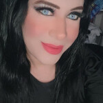 Mexicana de visita en gran via disponible para
