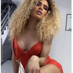 Karoll Scott - Hola amor soy karoll una chica trans muy femenina y educada. Me encanta cuidar cada d