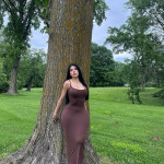 LAURA CHICA de 23 años LATINA ! 24 HRS INDEPENDIENTE APARTAMENTO PROPIO!