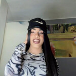 La nueva - Buenas soy Vera con tan solo 20 añitos una chica trans muy femenina no estoy operada de n