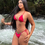 Chica latina recién llegada