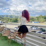 Jovencita recién llegada a tú isla