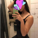 Pequeña piel suave encantadora latina