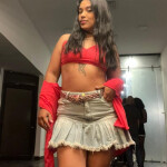 Karina – UN BOMBÓN QUE NO PODRÁS DEJAR