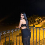 Daniela latina de 21 años