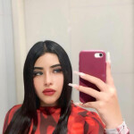 NICKOL MORENA JOVEN CARIÑOSA ORIGEN LATINO