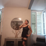 JULIA ELEGANCIA Y AVENTURAS EN UNA SOLA MUJER LATINA