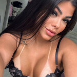 Medusa - Una verdadera diosa! Una mujer inolvidable incomparable irresistible hermosa y elegante edu