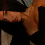 Andrea Joven universitaria.