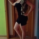 Y a - Hola Mis Amores Soy Marina na mujer atractiva muy cariñosa y me encanta las los . UNA mujer co