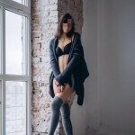 ANA ELEGANTE EN MOMENTOS !!!