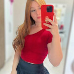 Sofi - Soy una preciosa latina con piel de seda y unas curvas de ensueño. Me considero una chica dul