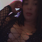 Hola me llamó Sharlot recién llegada